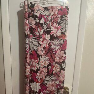ANA FLORAL LONG MAXI SKIRT WITH A SLIT SZ L